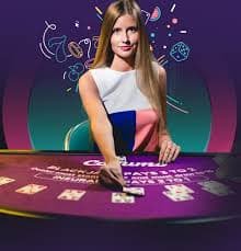 Mobile phone displaying dapetduit slot tournament bracket interface with live scores